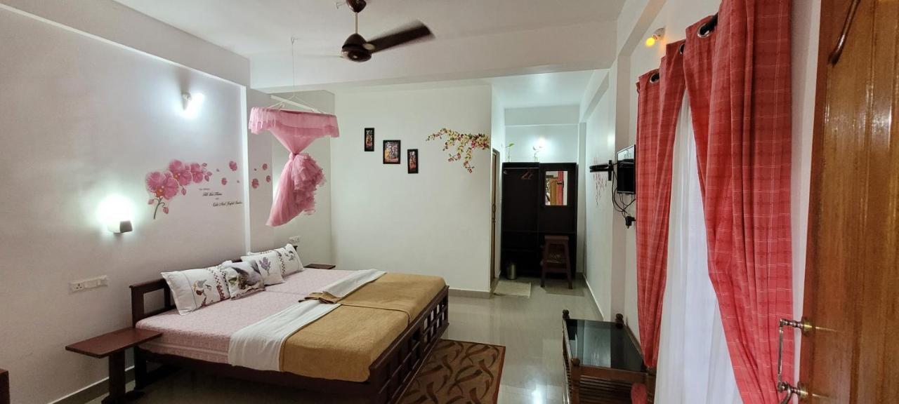Homestay Periyar *